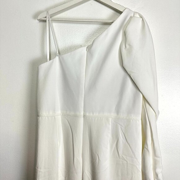 MAC DUGGAL One Shoulder Puff Sleeve Gown in White Size US 14 - Picture 8 of 10